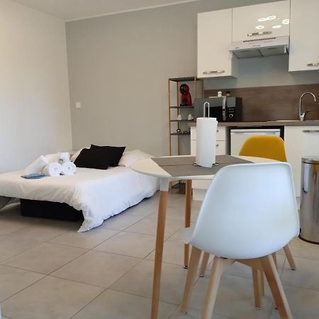 Studio Cosy Avec Garage Prive Ле-Ман Екстер'єр фото